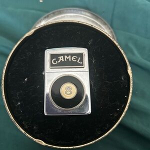 Camel 8 ball zippo lighter